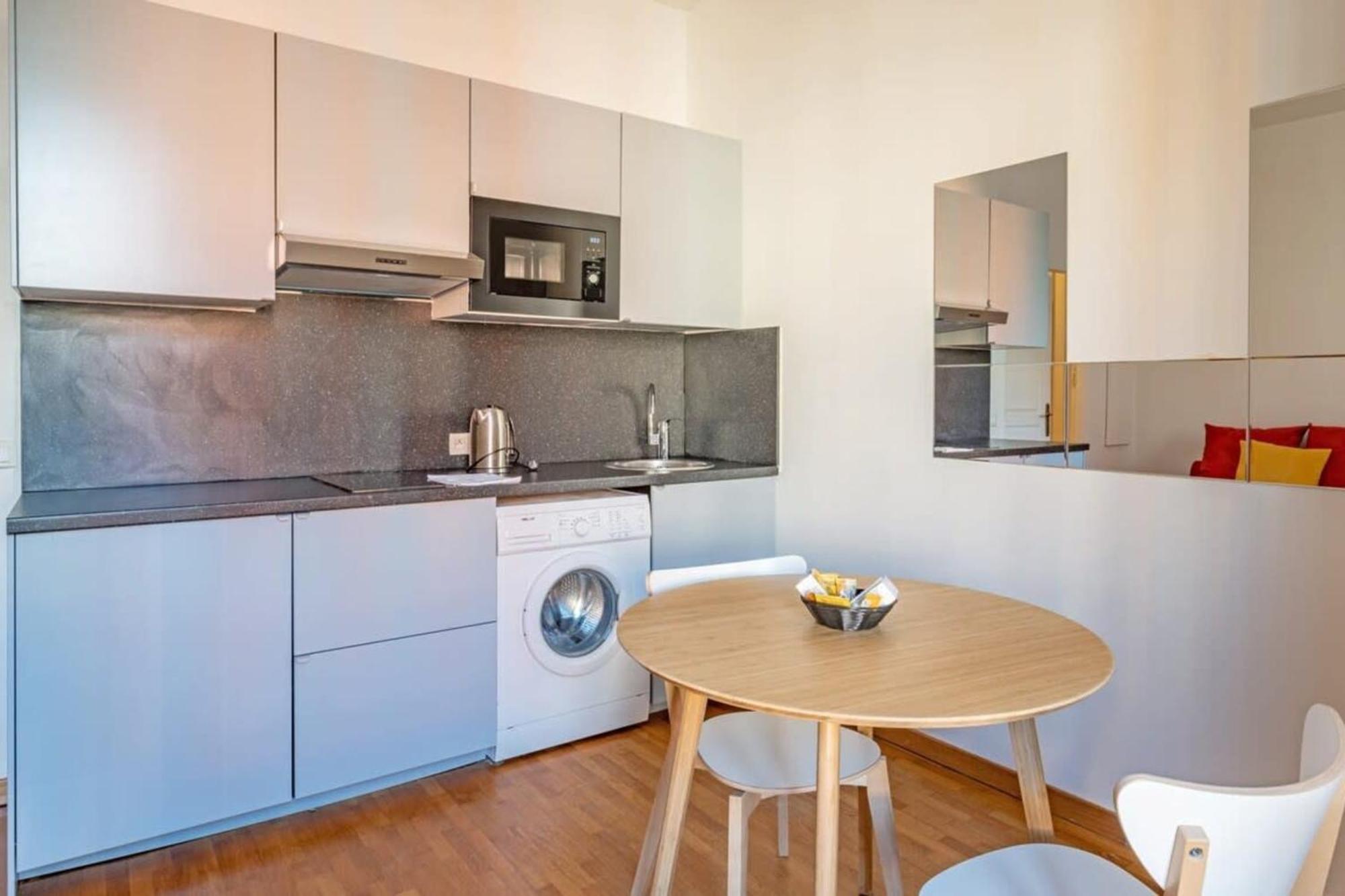 Near Place Massena Appartement *